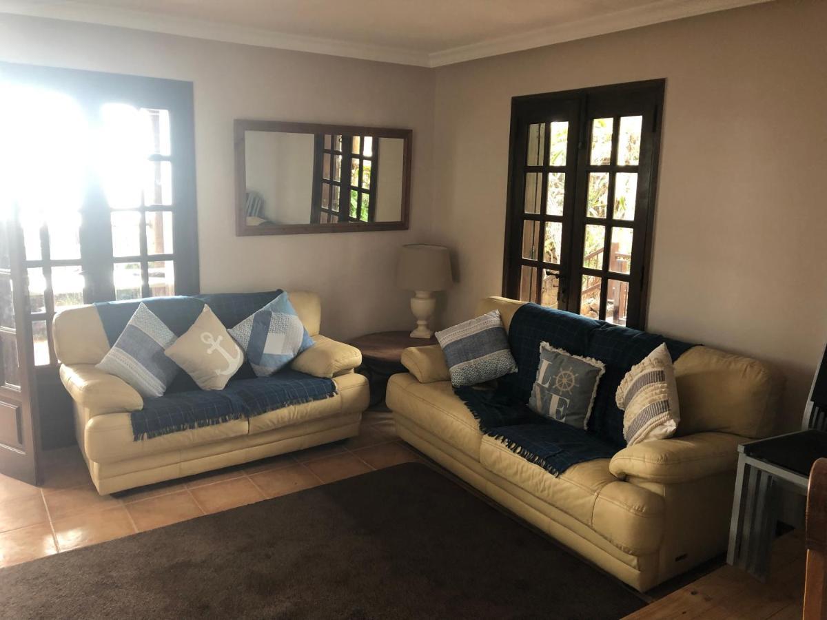Beautiful 3-Bed Vacation House In Macher ภายนอก รูปภาพ