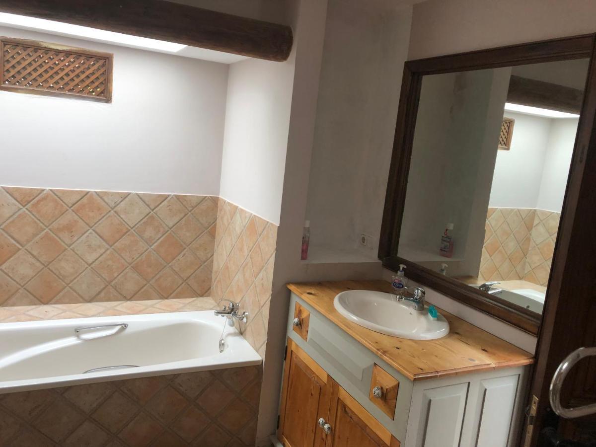 Beautiful 3-Bed Vacation House In Macher ภายนอก รูปภาพ